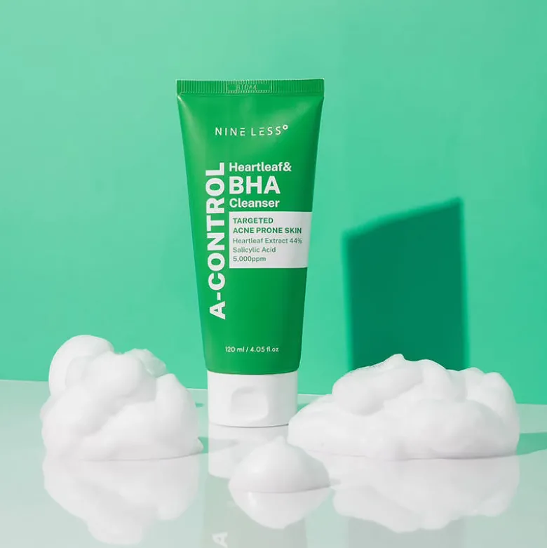 A-Control Heartleaf & BHA Cleanser