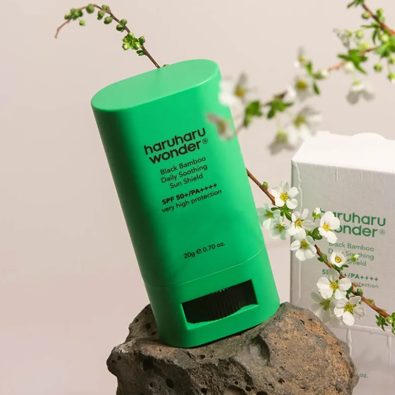 Black Bamboo Daily Soothing Sun Shield SPF50+ PA++++
