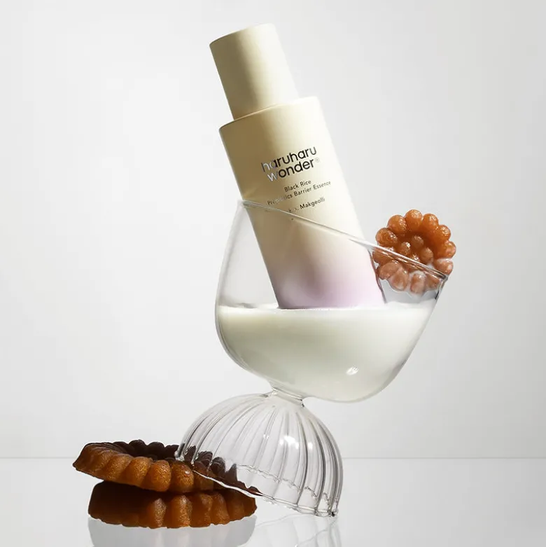 Black Rice Probiotics Barrier Essence