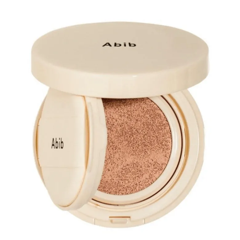Brightening Cushion Compact Velvet Veil SPF50+ PA+++ (with refill)