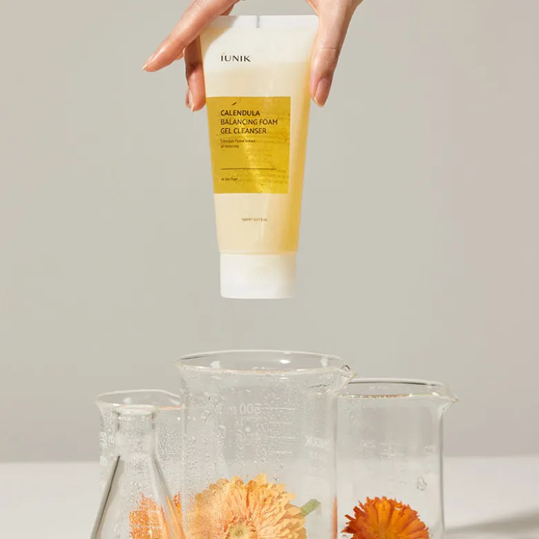 Calendula Balancing Foam Gel Cleanser