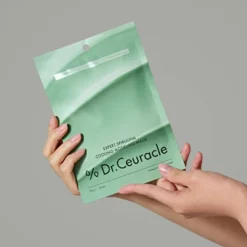 Expert Spirulina Cooling Modeling Mask