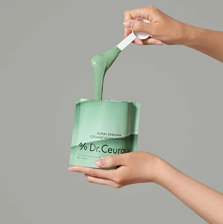 Expert Spirulina Cooling Modeling Mask