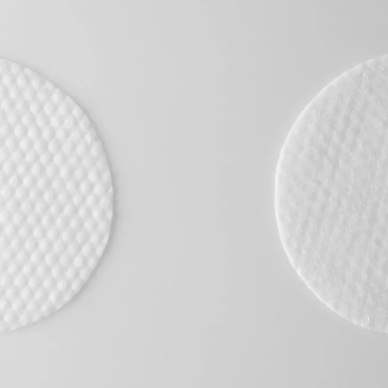Gluconolactone (PHA) + Betula Alba Juice Cleansing Pad