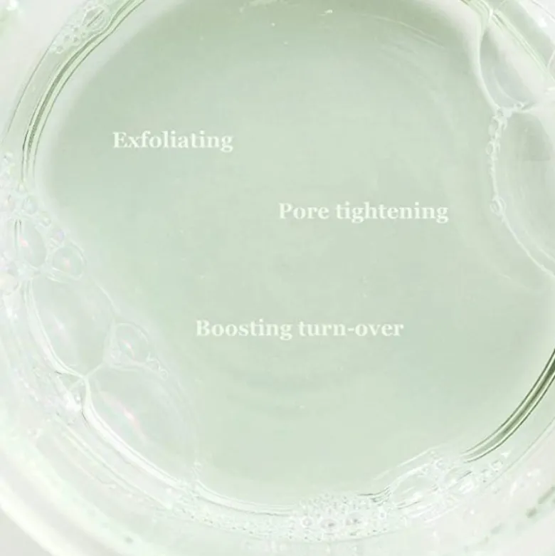 Green Plum Refreshing Toner: AHA + BHA