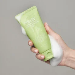 Green Tea Calming Essence Cleansing Foam Origin