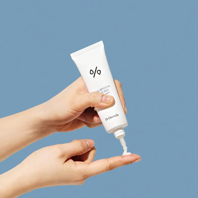 Hyal Reyouth Moist Sun