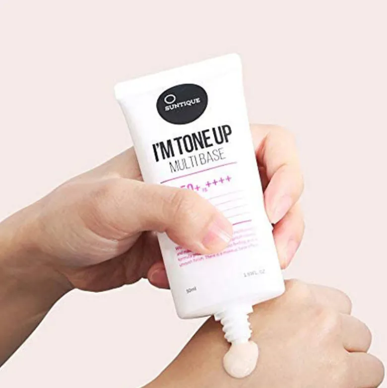 I'M TONE UP Multi Base SPF50 PA++++