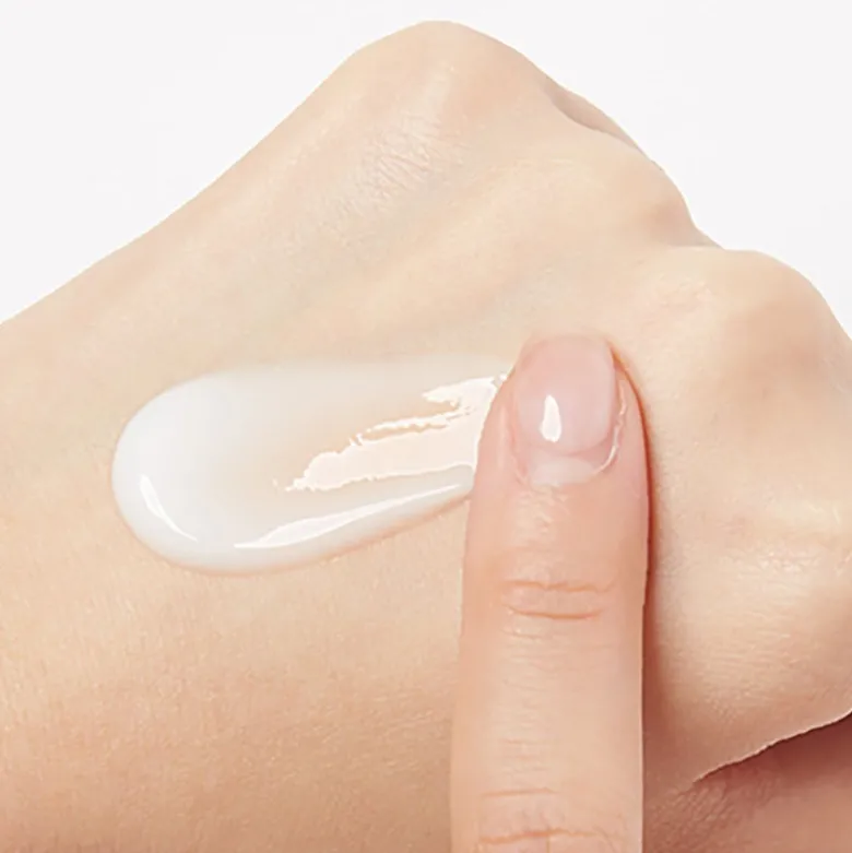 Innisfree Dewy Glow Emulsion Mit Jeju Cherry Blossom