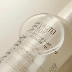 Lacto Soy Sebum & Blackhead Cleansing Oil