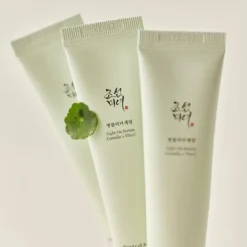 Light On Serum Centella + Vita C