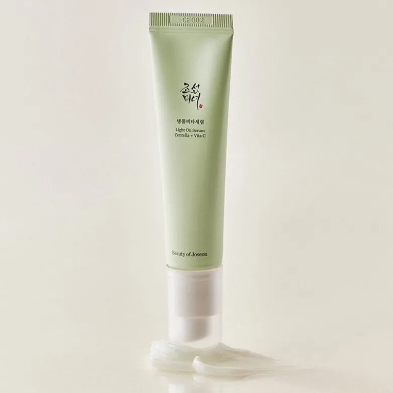 Light On Serum Centella + Vita C