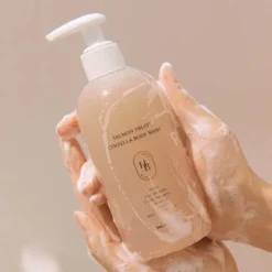 Salmon Fruity Centella Body Wash