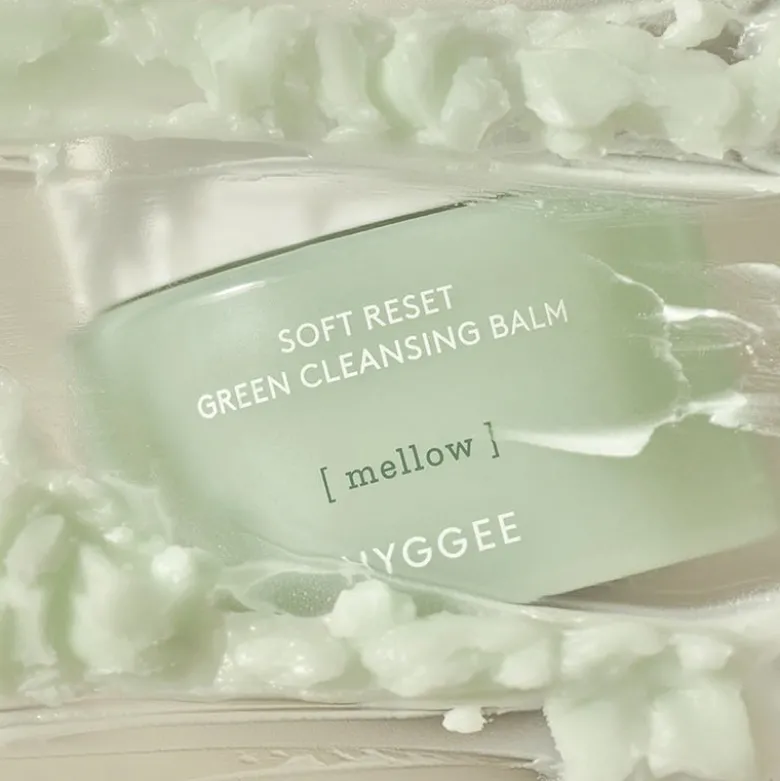 Soft Reset Green Cleansing Balm