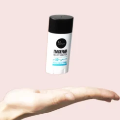 Suntique I'm Derma Relief Sunstick Spf50+ Pa++++