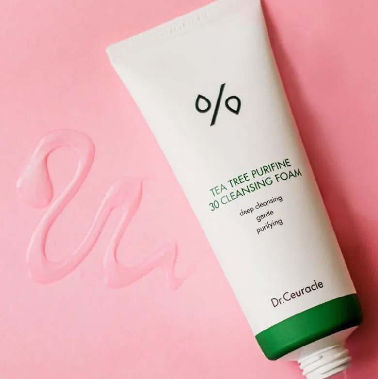 Tea Tree Purifine Cleansing Foam