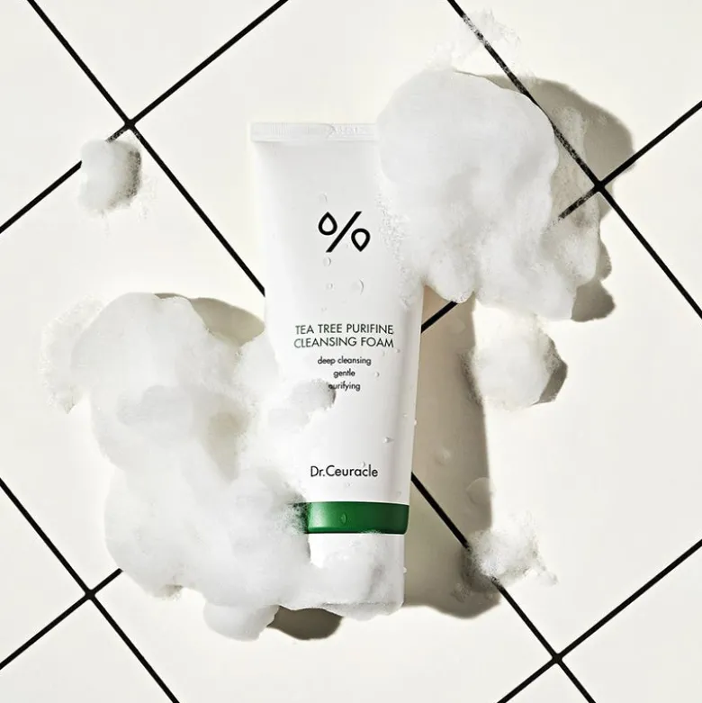 Tea Tree Purifine Cleansing Foam