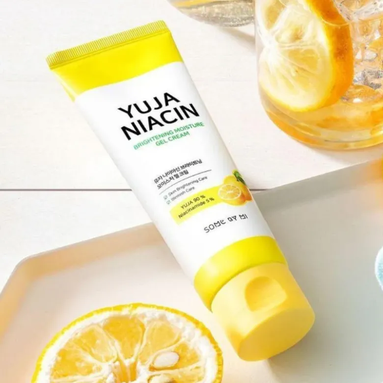 Yuja Niacin 30 Days Brightening Peeling Gel